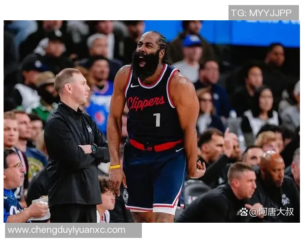 2016年1月19日NBA快船与火箭激战回顾精彩瞬间与赛后分析