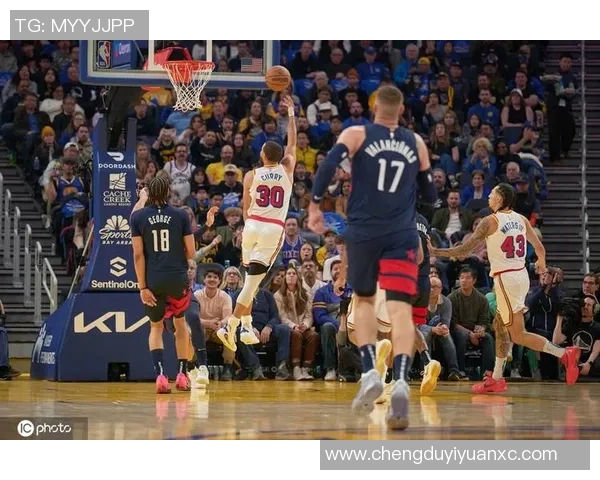 勇士与奇才精彩对决录像回放全程回顾与精彩瞬间分析