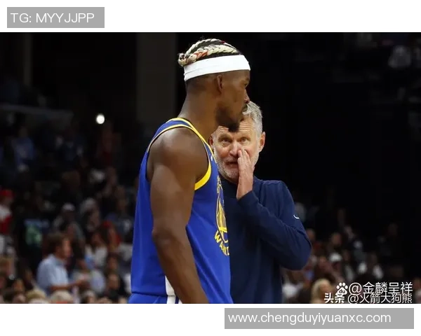 勇士与火箭激战三月二十九场面火爆球迷热情高涨