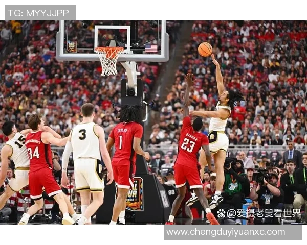 诺维奇与伯顿激战正酣比分揭晓精彩瞬间回顾